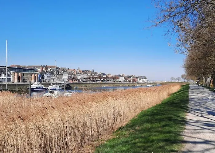 Parenthese A St Wary Apartament *